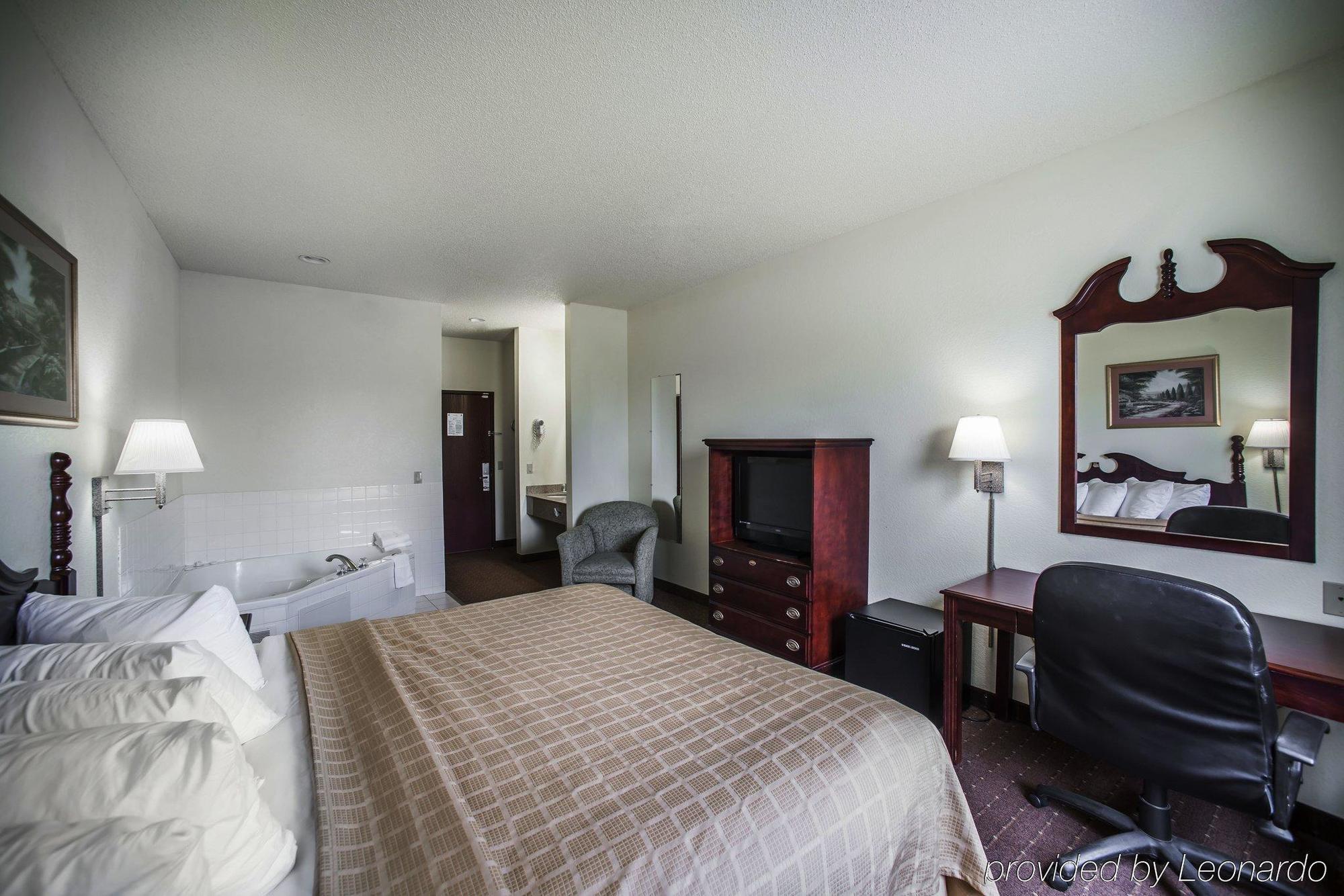 Hotel Super 8 By Wyndham Harrisburg Exterior foto